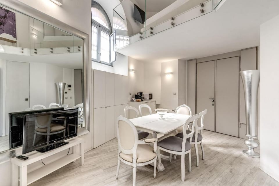Elegant Flat Rome Trastevere Apartment in Rome