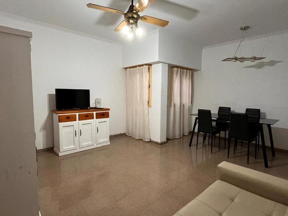 Departamento hasta 4 personas - La Plata Apartment in La Plata