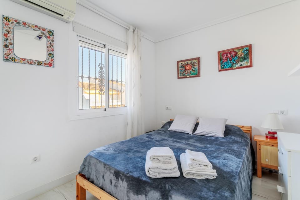 Living room, Bedroom