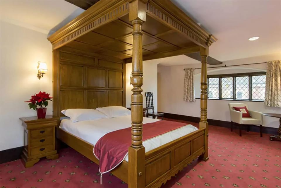 Hockwold Hall - Former Royal residence Villa in Forest Heath District