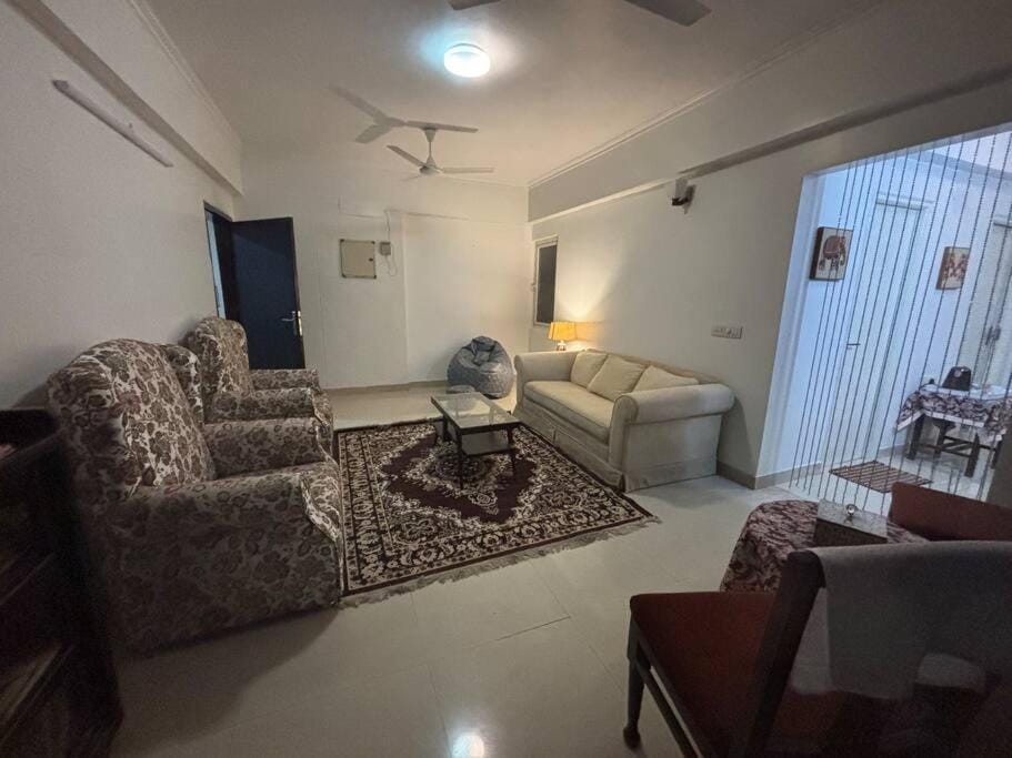 The Grand Ganga Room 2 near Sangam Apartment in Uttar Pradesh