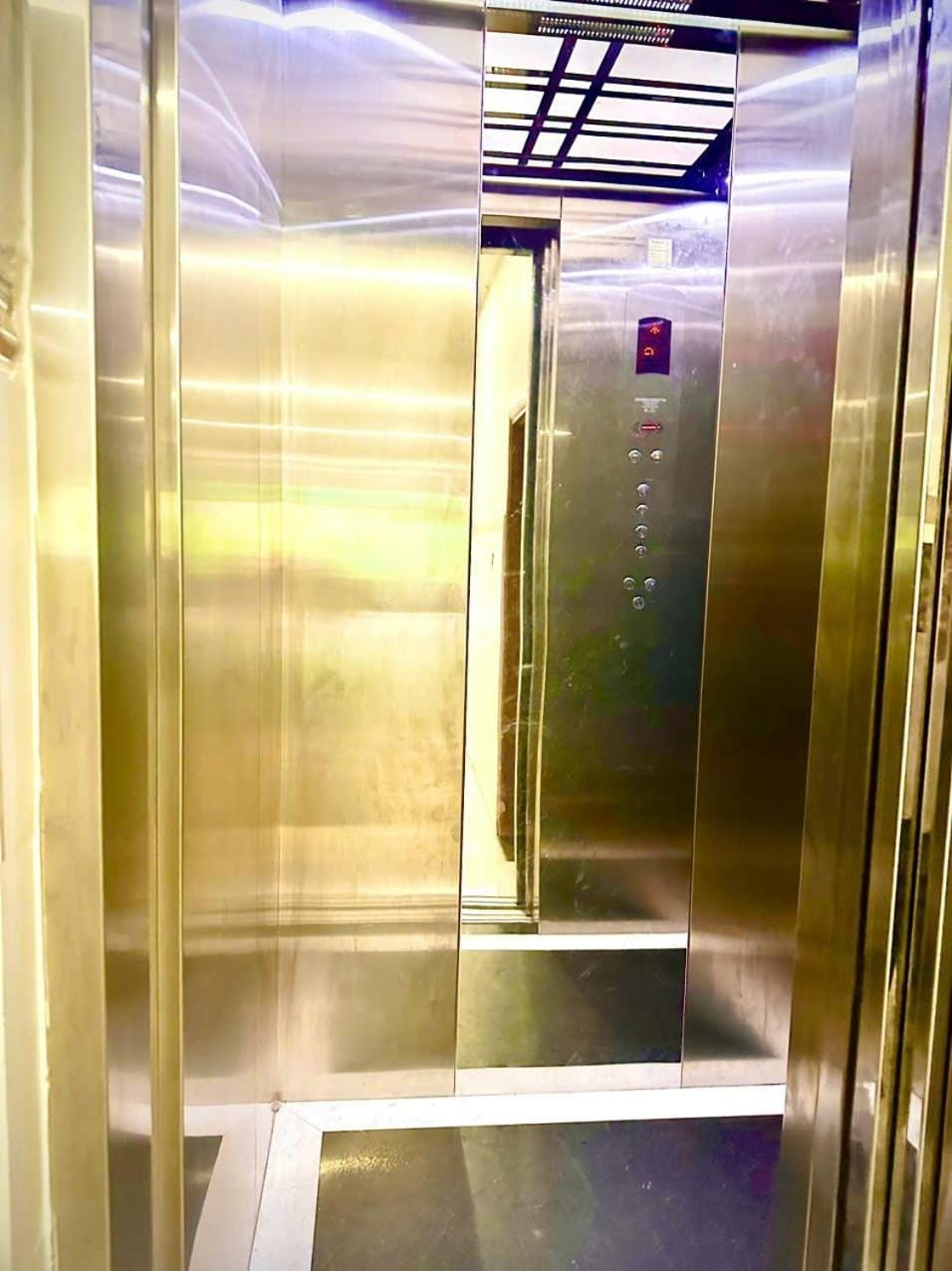 elevator