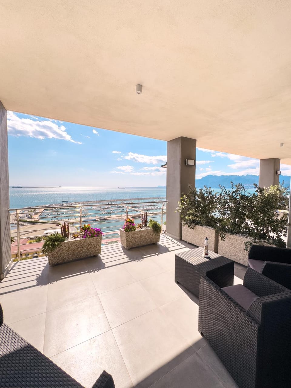 Day, Natural landscape, View (from property/room), Balcony/Terrace