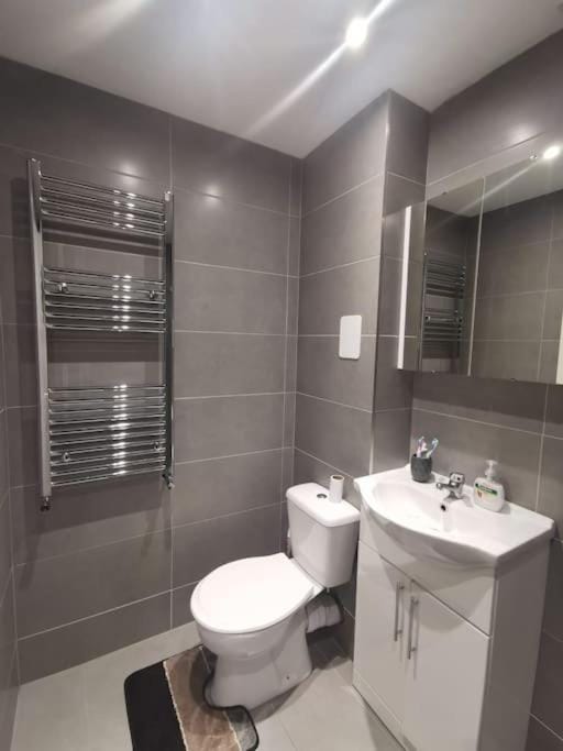 City and Bermondsey Pad 2 Apartment in London Borough of Southwark