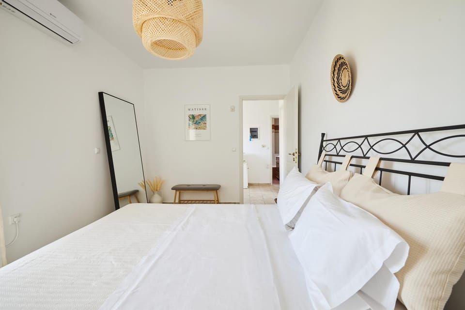 Olive Retreat Villa in Decentralized Administration of Attica