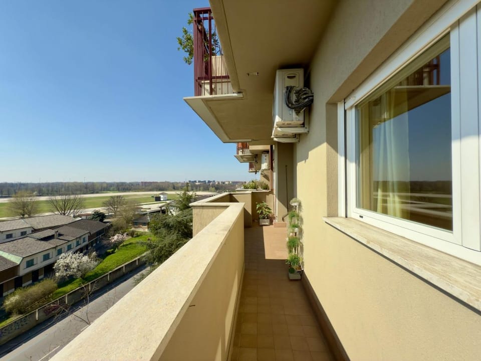 Homeby, Casa Cartesio Apartment in Milan