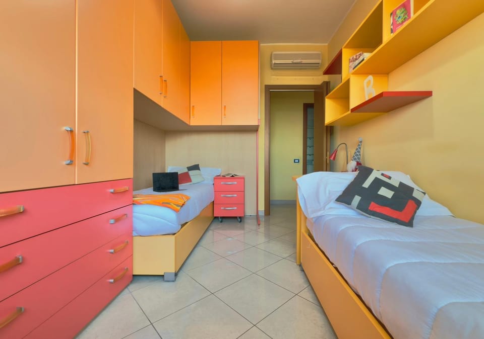 Homeby, Casa Cartesio Apartment in Milan