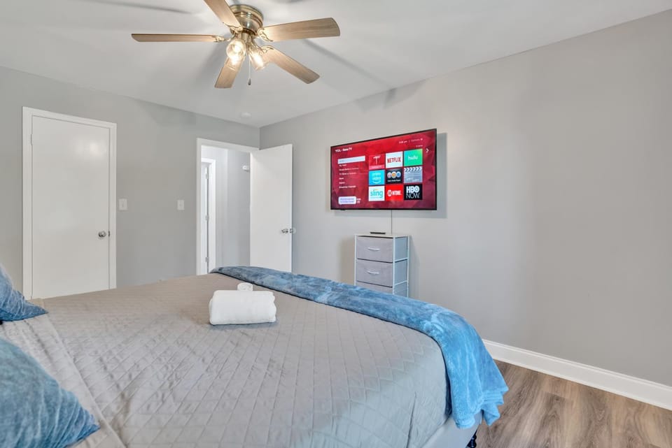 TV and multimedia, Bedroom