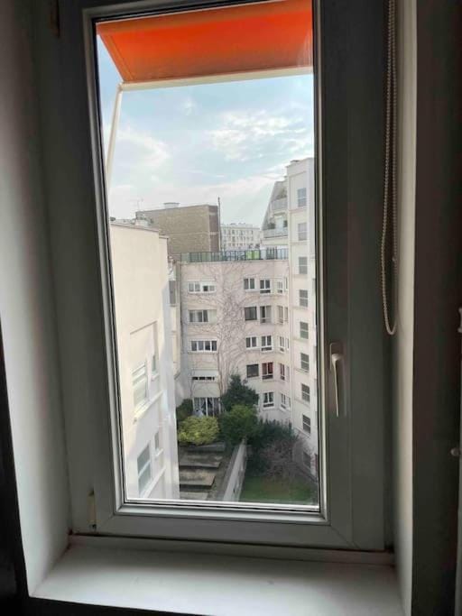 Paris 16e arrondissement superbe 45 m2 plein sud Apartment in Paris