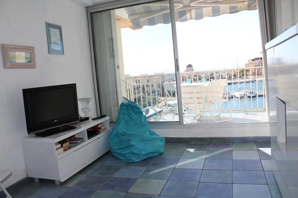 TV and multimedia, View (from property/room), Balcony/Terrace
