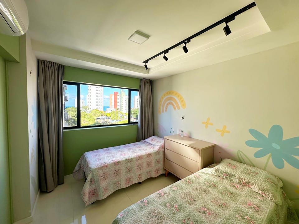 Photo of the whole room, Bedroom