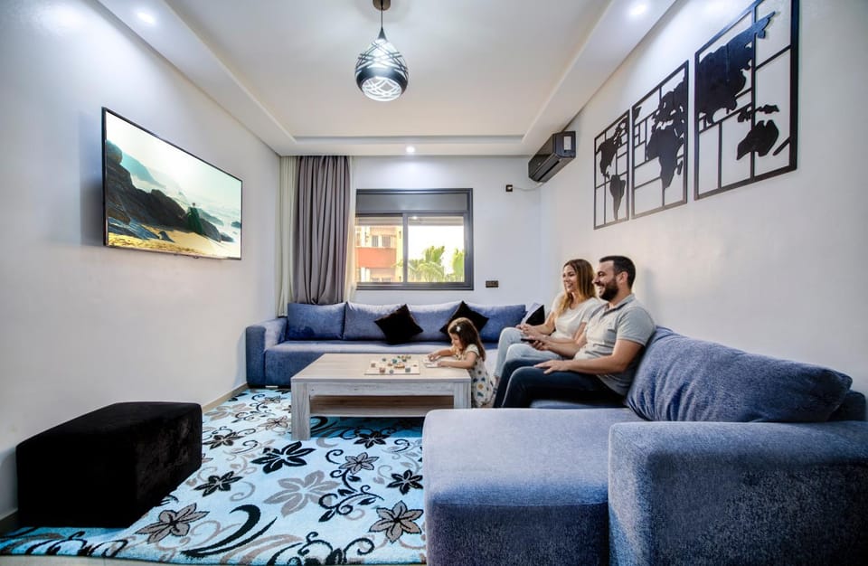 TV and multimedia, Living room, air conditioner, air conditioner