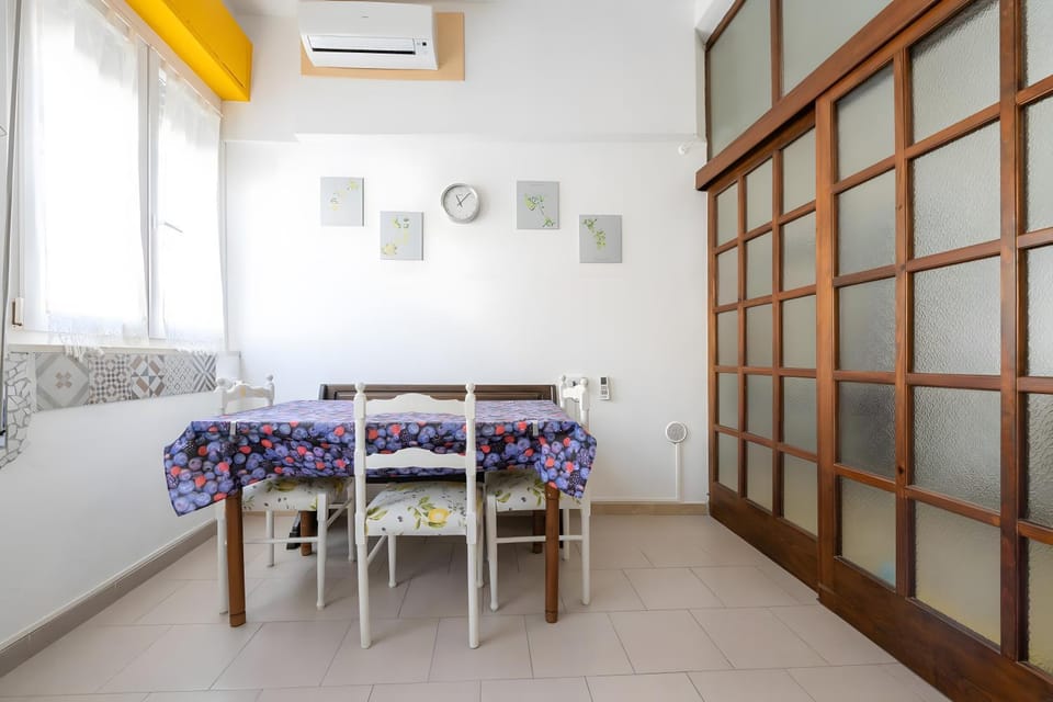 Property building, Living room, Bedroom