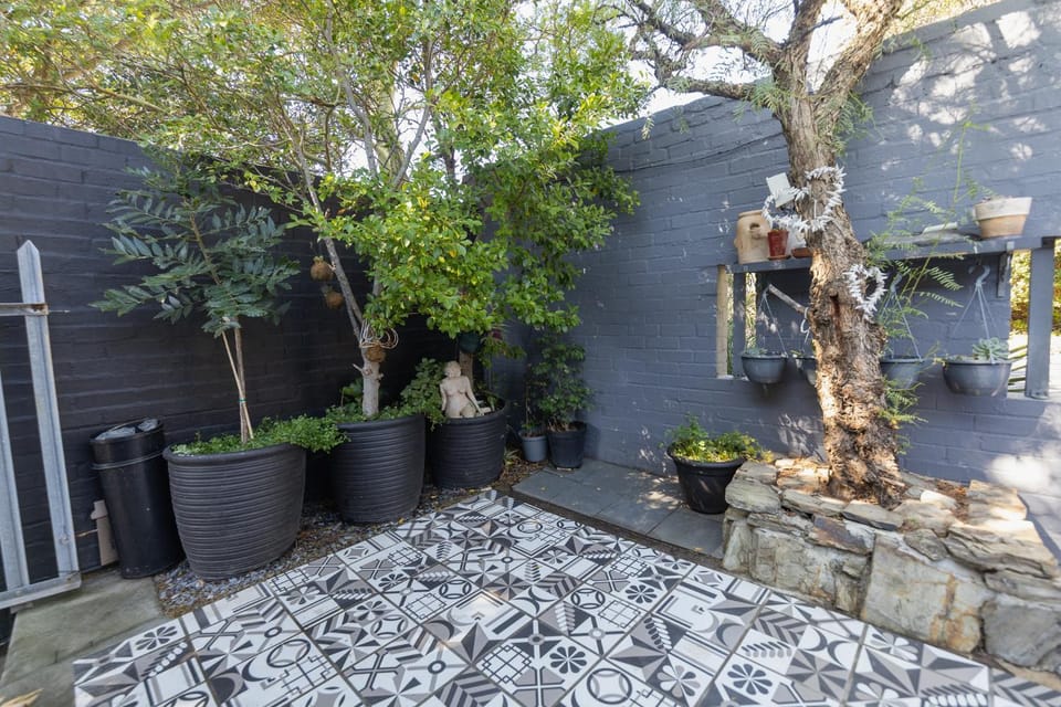City Bowl Solar Powered Perfect Getaway House in Cape Town