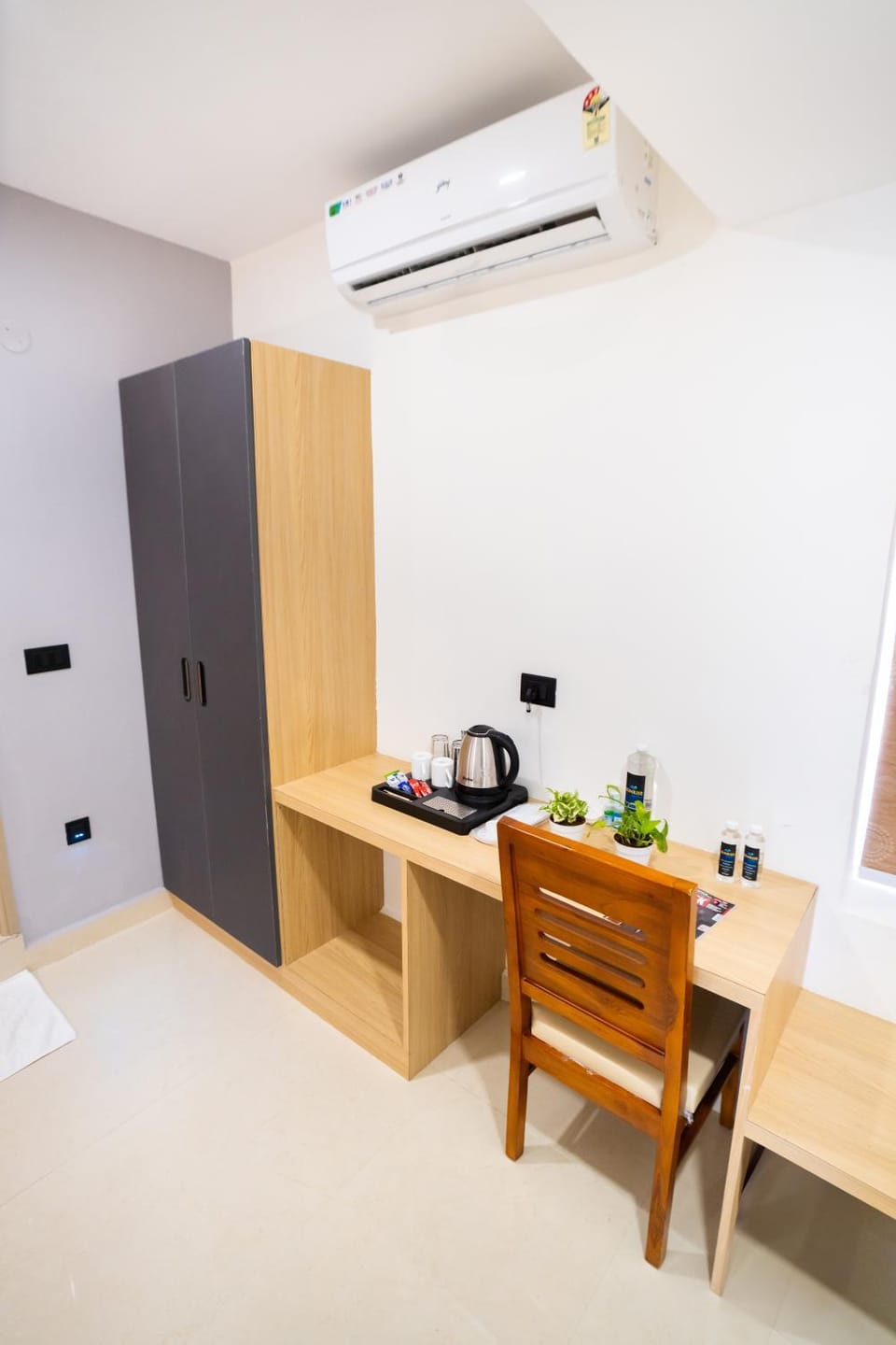 Coffee/tea facilities