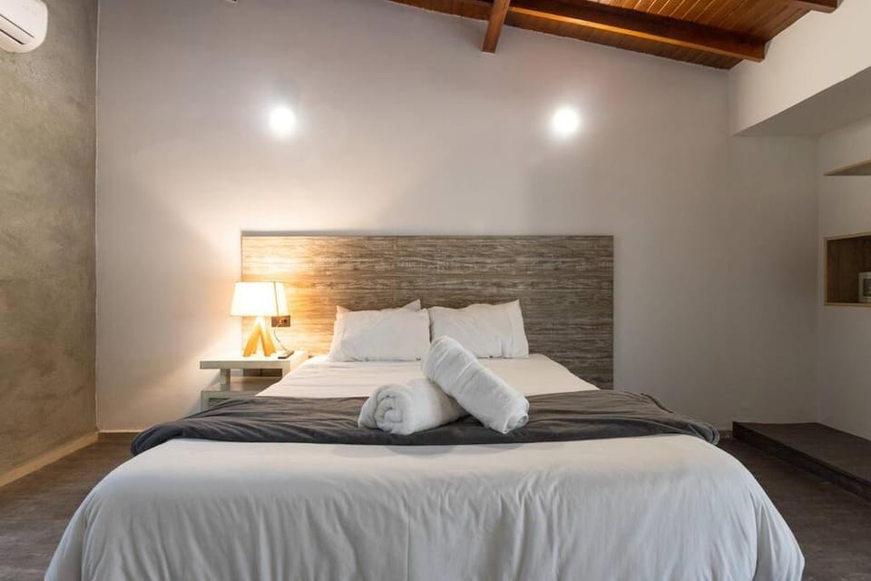 Provenza Private Villa with Heated Pool & Hot Tub Encanto by Nowa Villa in Medellin