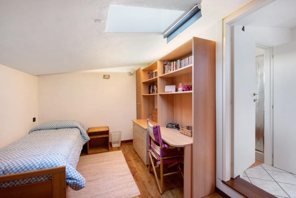 Property building, Living room, Bedroom
