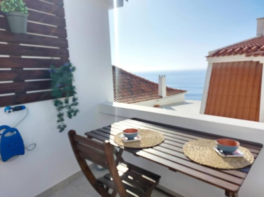 Apartment Oceans Window Apartment in Ericeira
