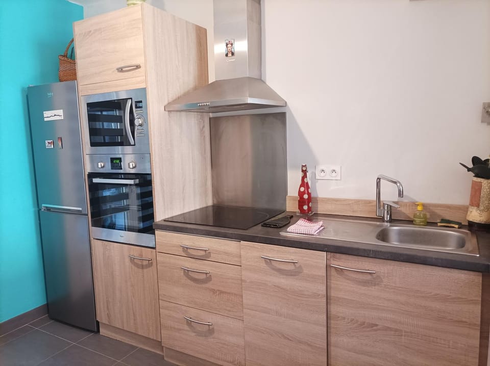 dishwasher, microwave, oven, stove
