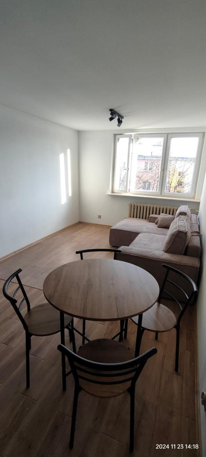 Living room, Photo of the whole room, Seating area, Dining area
