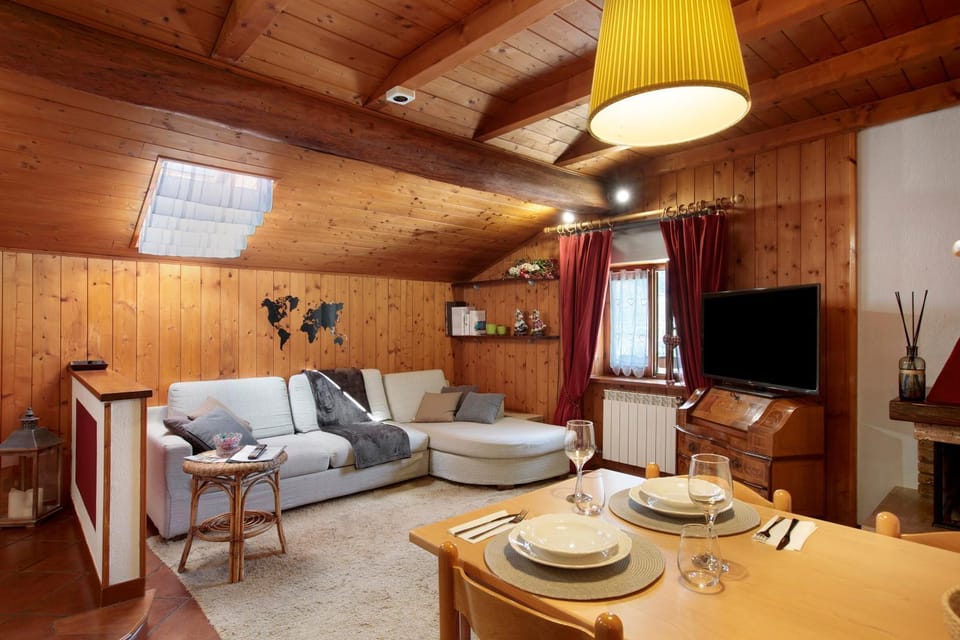 Property building, Living room