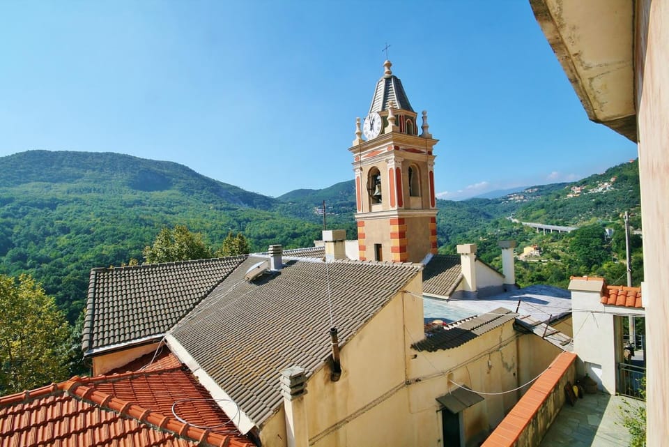 Day, Balcony/Terrace, Landmark view