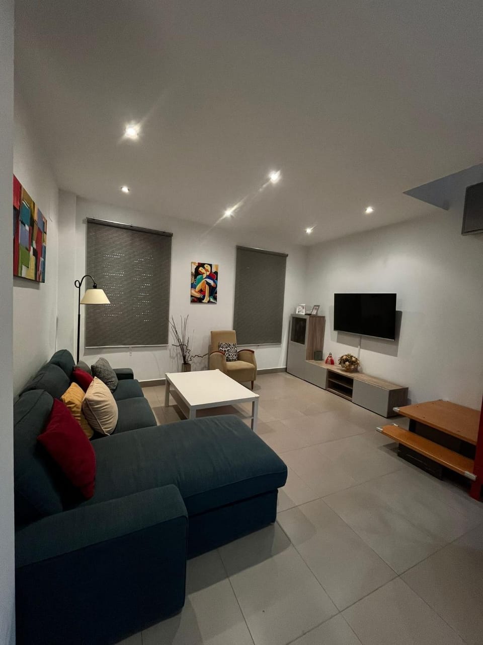 Communal lounge/ TV room