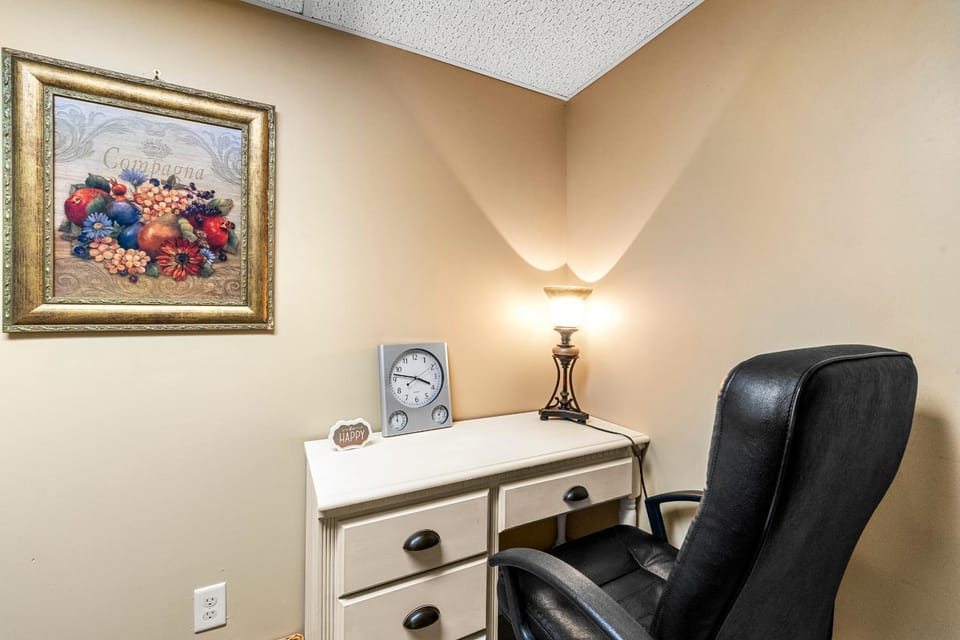 20Miles from Atlanta Pet Friendly Private Backyard Apartment in Snellville