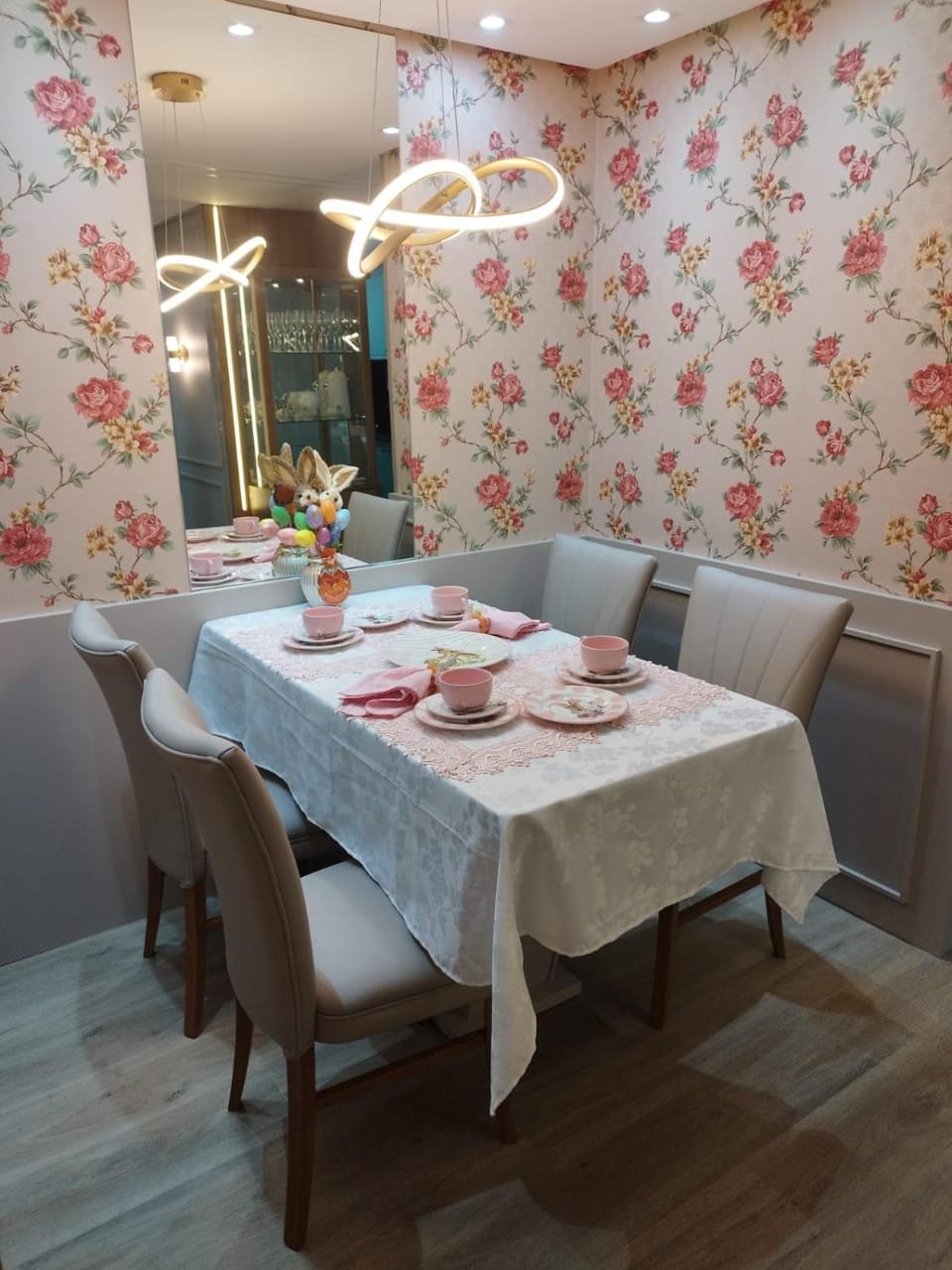 5 min Centro-Estacionamento-Apto 2 dorm-6 pessoas-Ar Cond-Wifi Apartment in Gramado