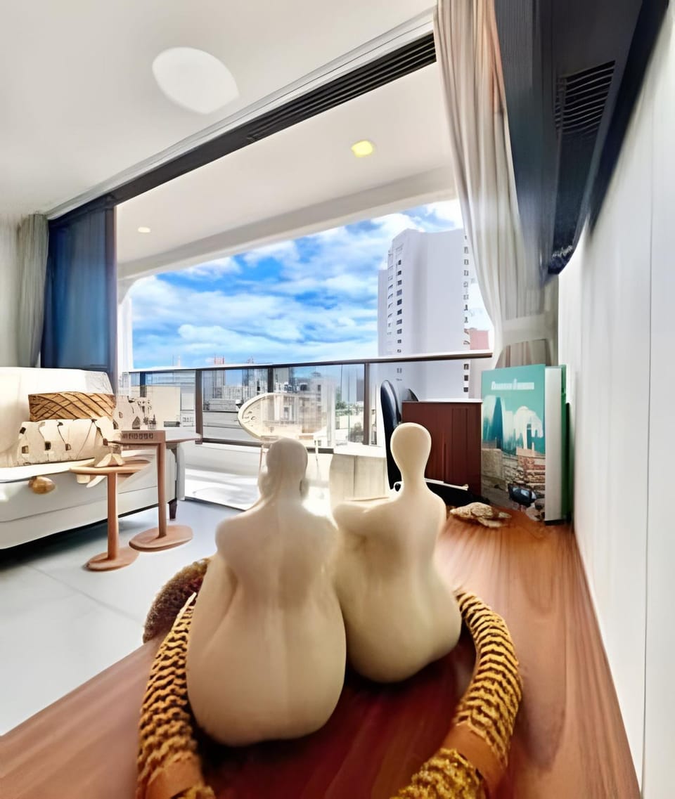 Balcony/Terrace, Decorative detail