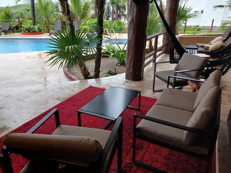 Villa 301, Ground floor, Oceanfront! Apartment in State of Quintana Roo
