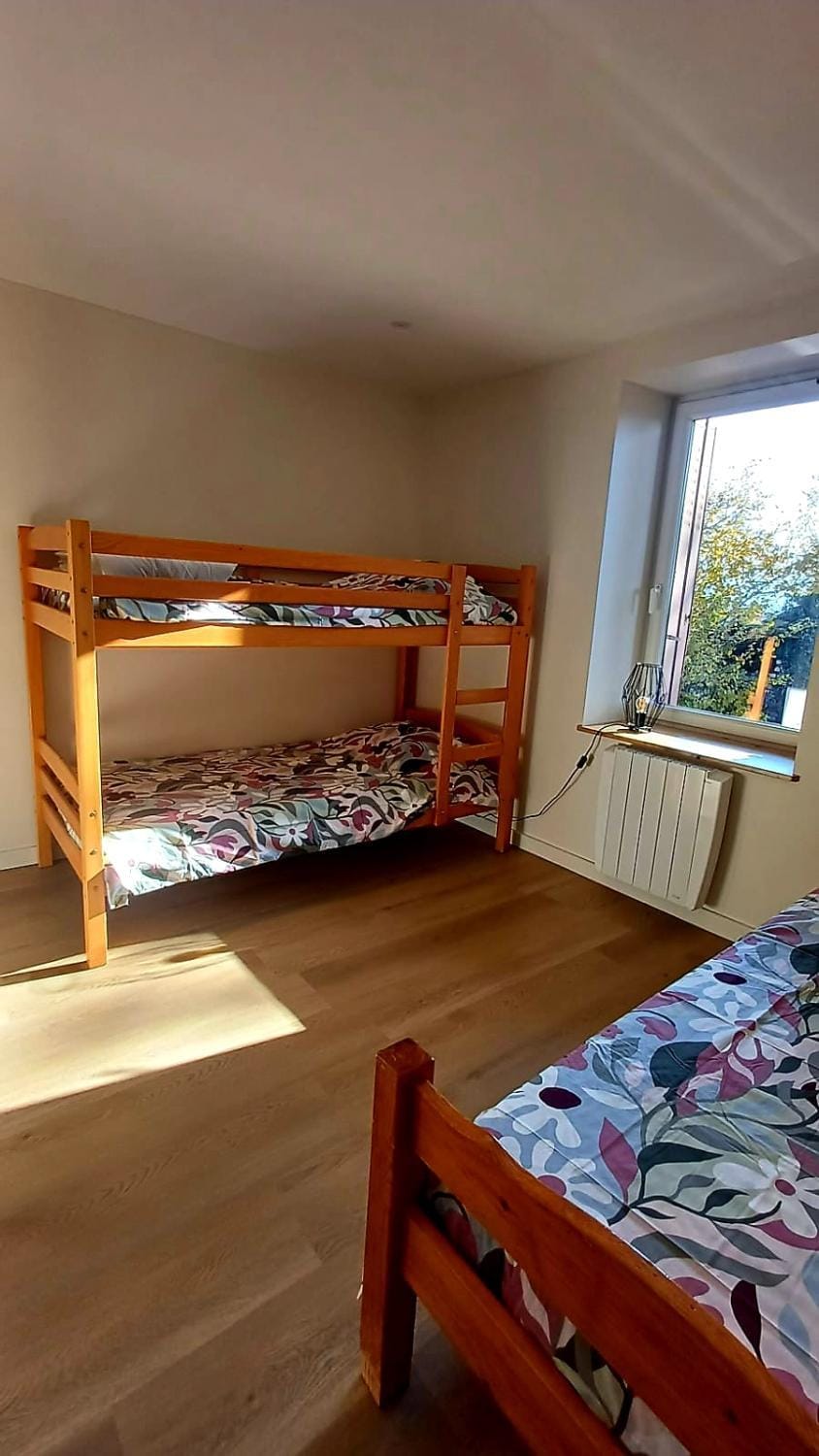 Bed, Bedroom, bunk bed