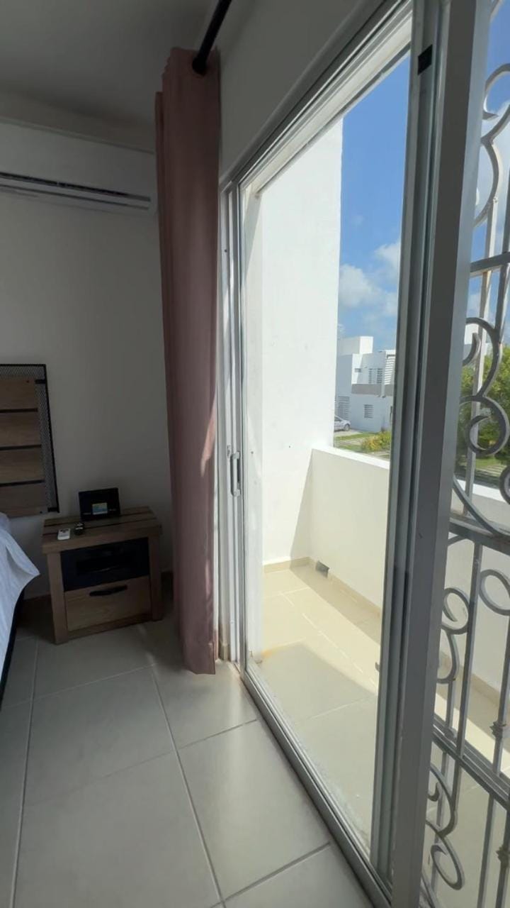 Hermosa y cómoda casa con alberca compartida en Puerto Morelos Vacation rental in State of Quintana Roo