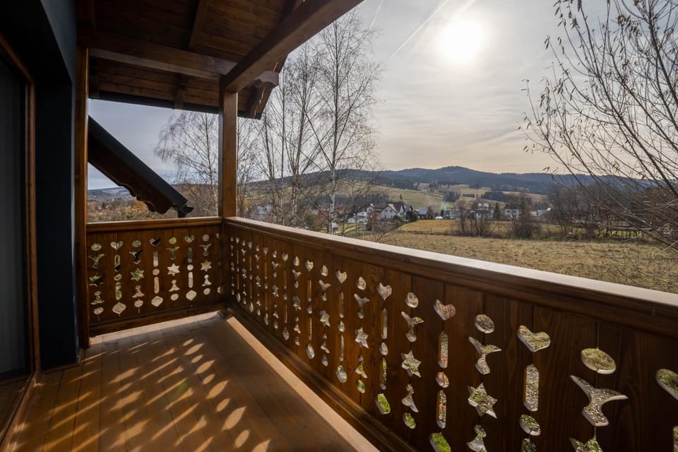 View (from property/room), Balcony/Terrace, Mountain view