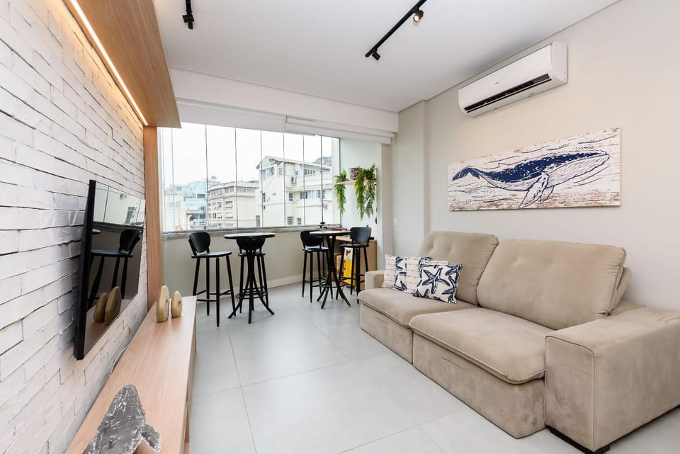 2BDRs with Sea View in Copacabana | BL 38/1102 Apartment in Rio de Janeiro