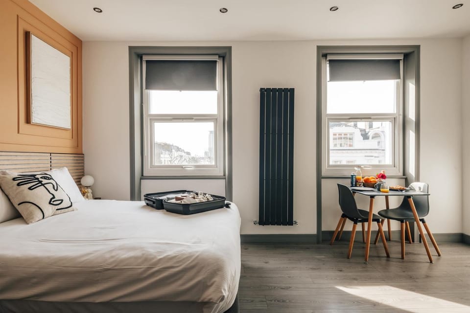 Lovely studio in Earls Court House in City of Westminster