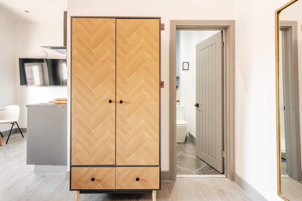 wardrobe