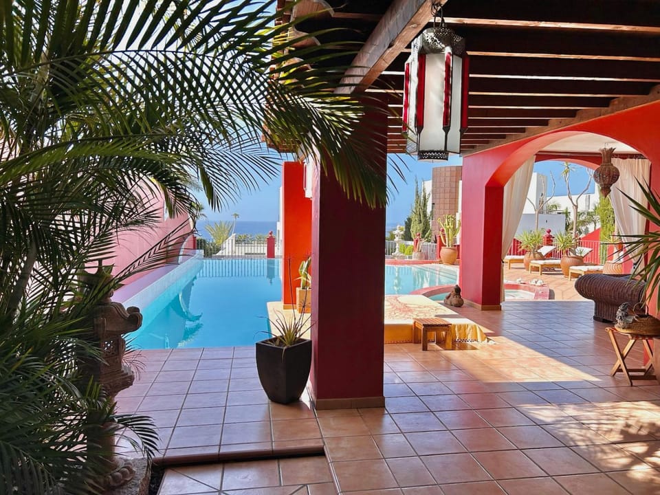 Patio, Day, Pool view, Swimming pool, Swimming pool, sunbed