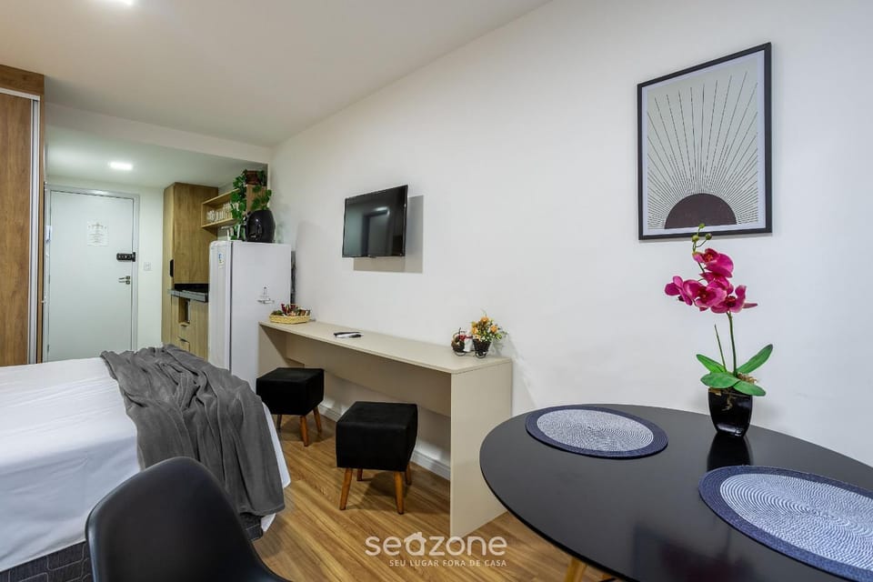 TV and multimedia, Living room, Dining area