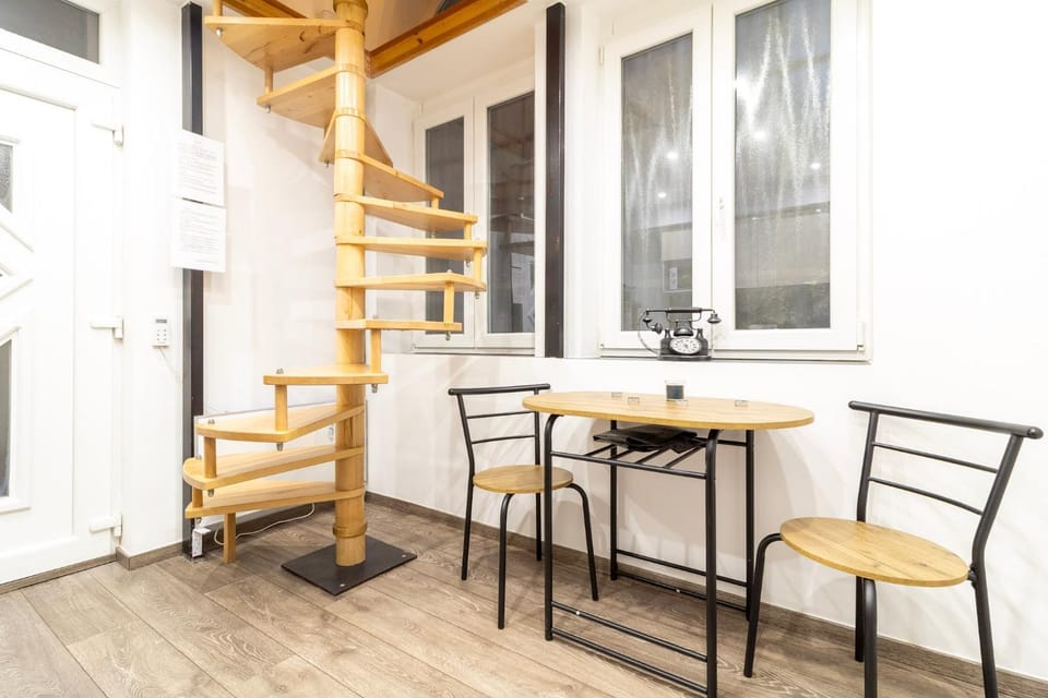 Anna Studio Loft with AC Apartment in Budapest
