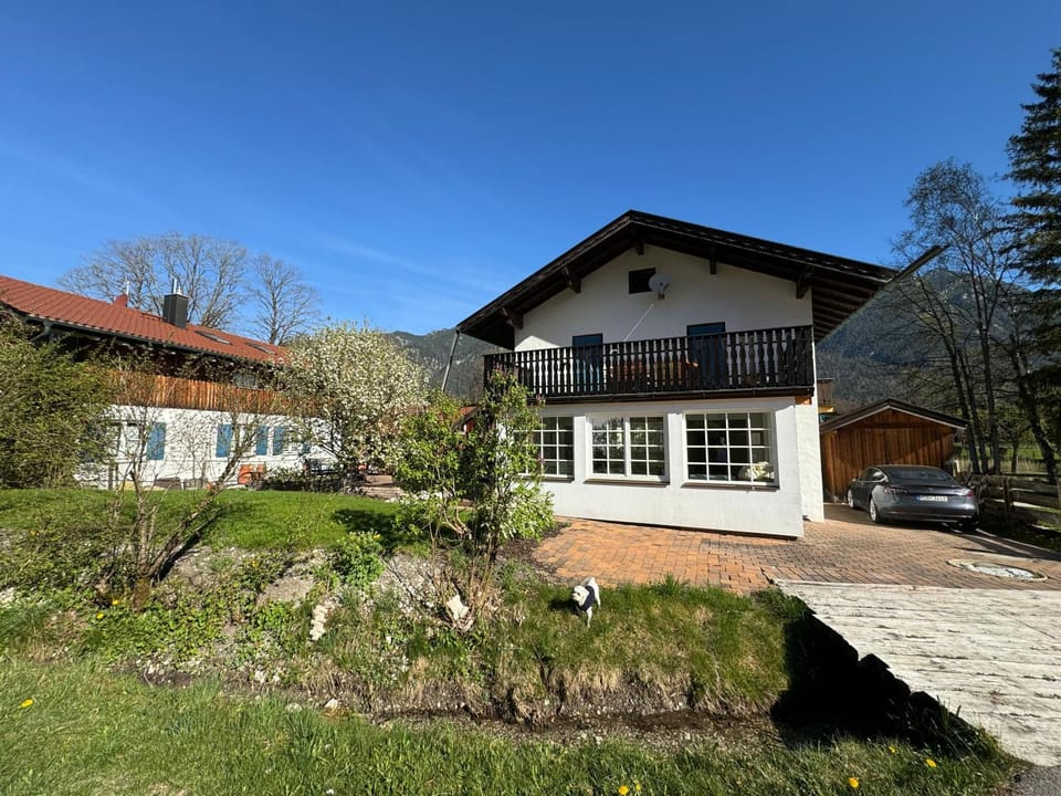 Property building, Spring, Garden view
