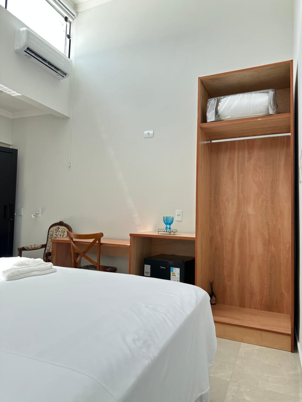 Bed, Photo of the whole room, Bedroom, hair dresser, wardrobe, air conditioner
