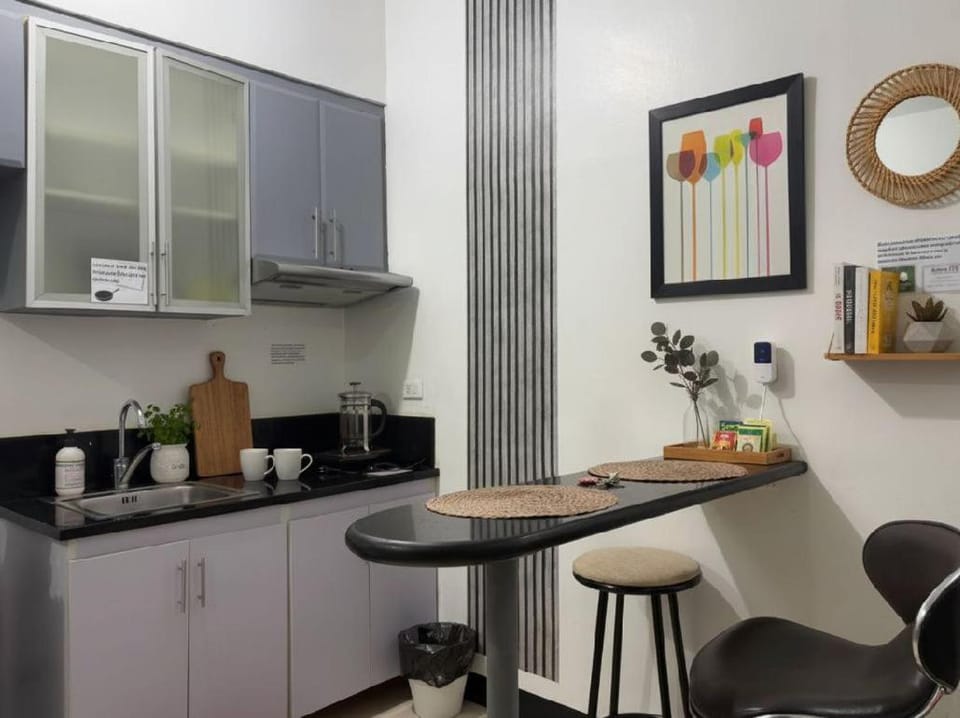 Heart of BGC McKinley B3 Apartment in Makati