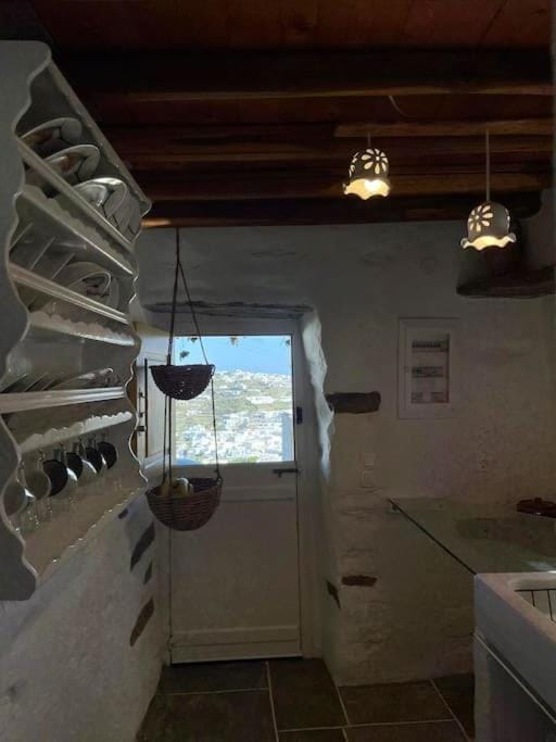 Juniper Cycladic House, Serenity Sifnos House in Milos