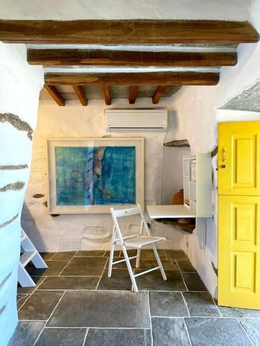 Juniper Cycladic House, Serenity Sifnos House in Milos