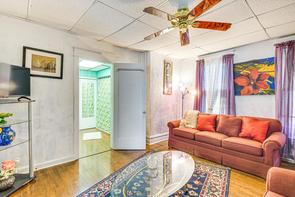 Bethlehem Home w/ Patio & Amazing Sunset Views! House in Bethlehem