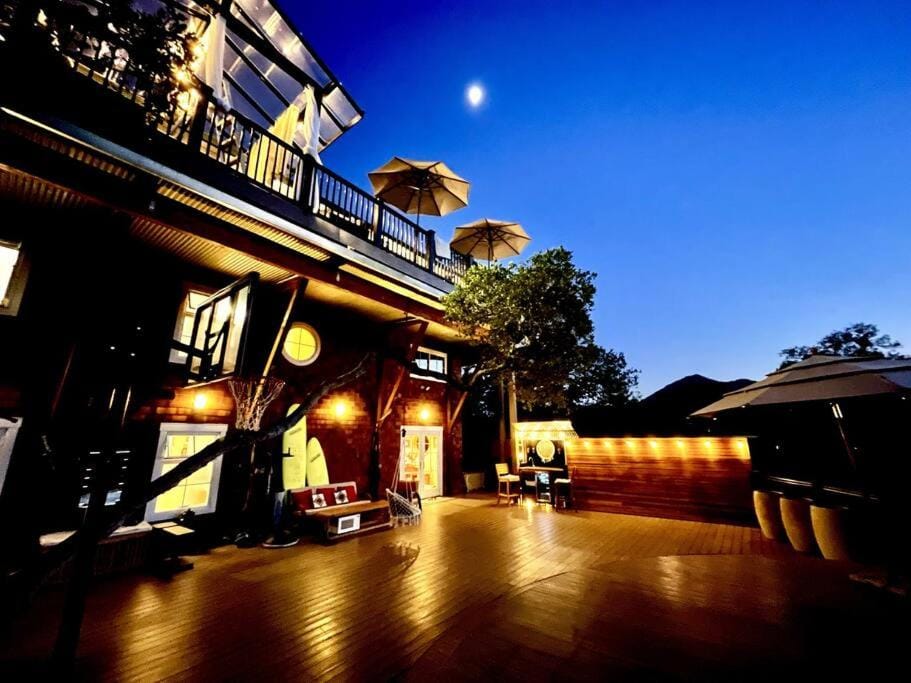 Amazing View Villa in Marin Close to SF and Napa Villa in Greenbrae