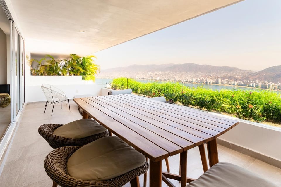 Day, View (from property/room), Balcony/Terrace, Living room