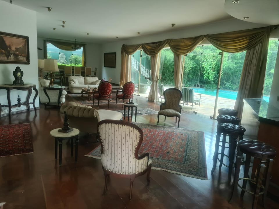 casa no Morumbi campo de futebol e piscina Villa in Sao Paulo City