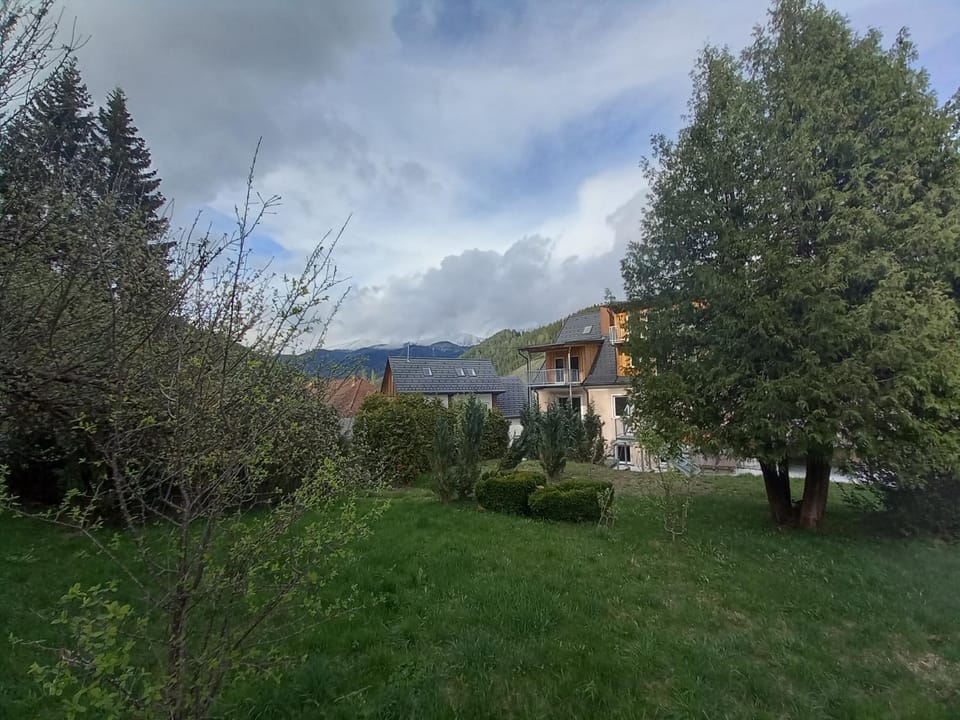 NRV twee-persoonskamer met gemeenschappelijke keuken Vacation rental in Styria
